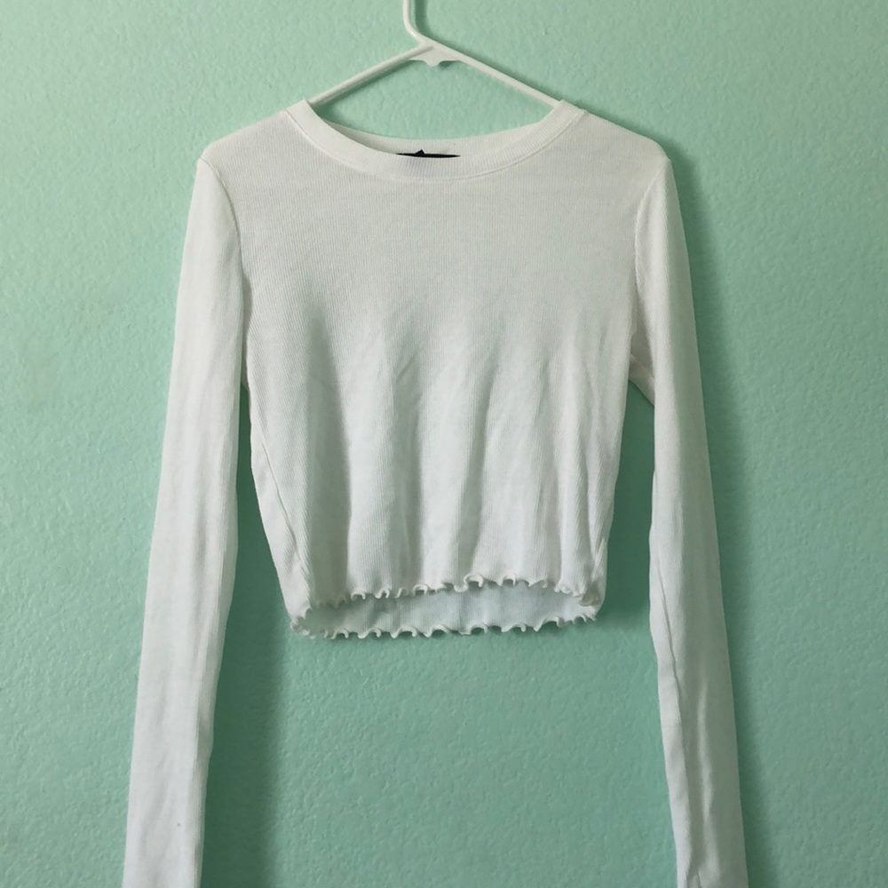 Plain forever 21 crop long sleeve